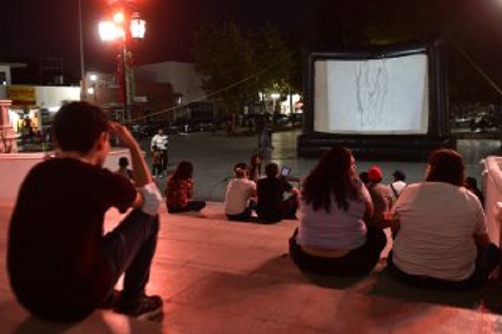 Proyectaran Funciones De Cine En Plazas Públicas De Monterrey Página Zero 6293